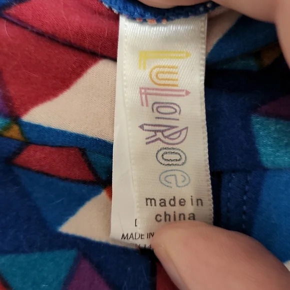 Lularoe one size leggings, fits 2-10 - Picture 3 of 5